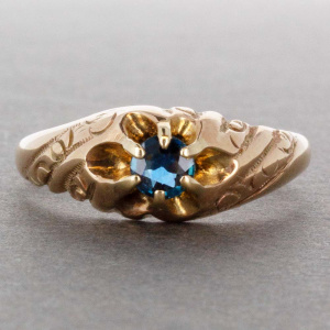 150231_-_straight_on