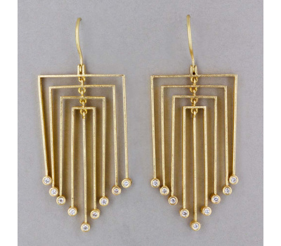 trde3700-2_-_straight_on_1348816094