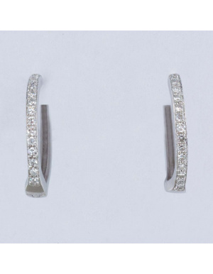 ae81207d-800w_-_straight_on